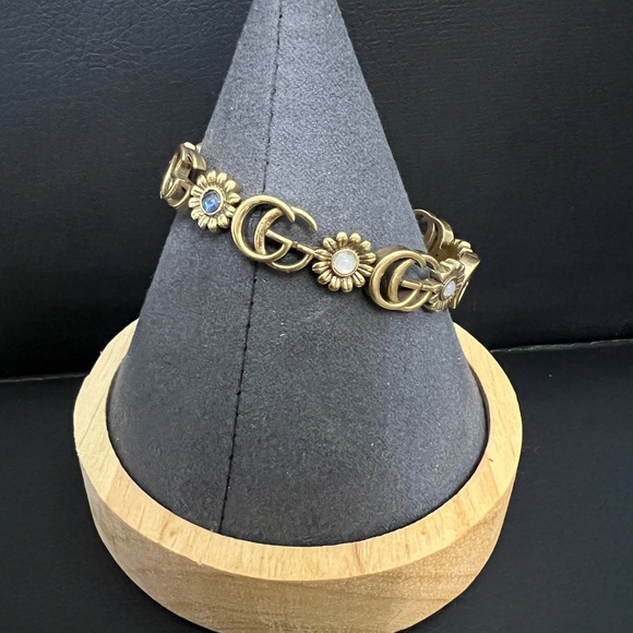 Gucci gg bangle flower cuff bracelet - Picture 4 of 8